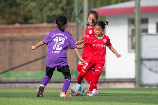 莫雷托：弗拉霍维奇的去留五五开，今天是他在尤文的决定性时刻